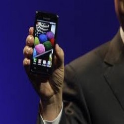 Samsung unveils latest Android phone