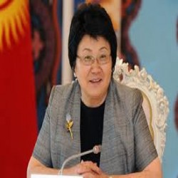 ‘Roses for Roza’ campaign thanks outgoing Kyrgyz president
